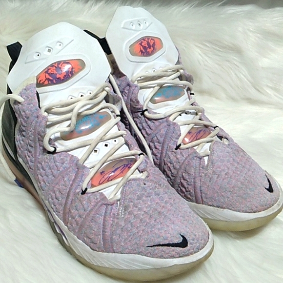 Nike Other - Nike LeBron 18 Xviii Graffiti Baskeball Shoes